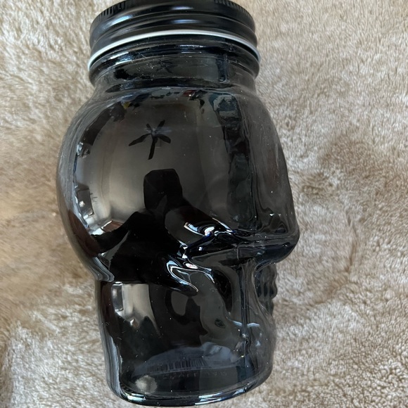 Small smoky black skull jar - Picture 6 of 7